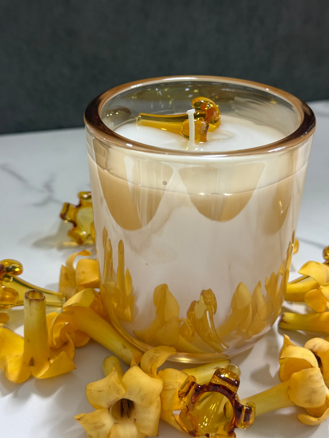 Arlie Glass X Jules & Gem - 7 oz Candle Puakenikeni – Jules & Gem